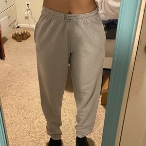 Women’s cuffed grey sweatpants